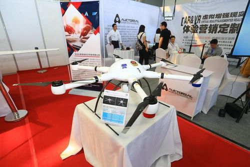 電商示范引領(lǐng) 陜西爭先作為——2017中國?西安電子商務(wù)博覽會暨電子商務(wù)培訓(xùn)今日開幕